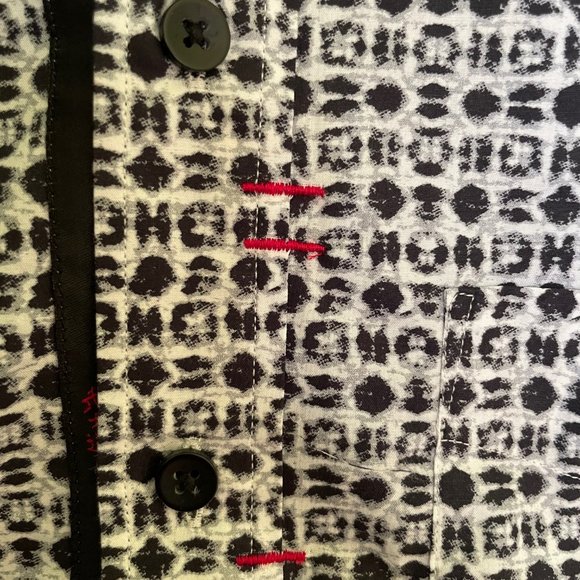 Bold Cotton Shirt with Samurai Character tape - Picture 4 of 6